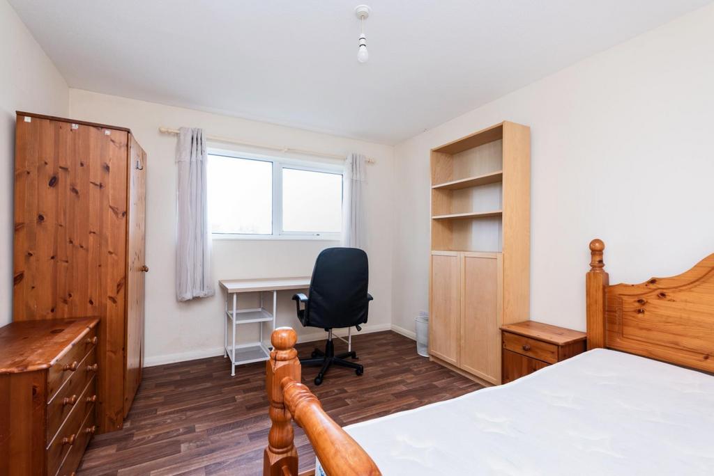 18 Drake Avenue, Bath BA2 5 NX-9.jpg
