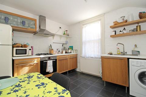1 bedroom flat for sale, Valley Road, Bromley, BR2