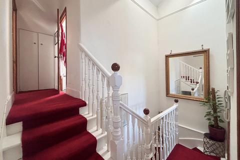 1 bedroom flat for sale, Valley Road, Bromley, BR2