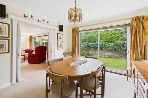 4 bedroom detached house for sale, Seeleys Road, Beaconsfield, Buckinghamshire, HP9