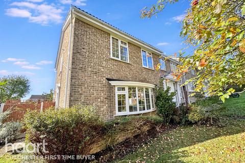 3 bedroom end of terrace house for sale, Avon Way, Colchester