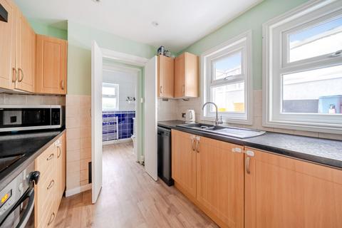 3 bedroom terraced house for sale, Chipstead Valley Road, Coulsdon CR5