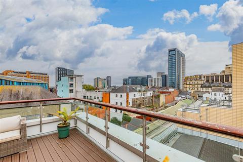 404, David Morgan Apartments Barry Lane, Cardiff, CF10 1FR