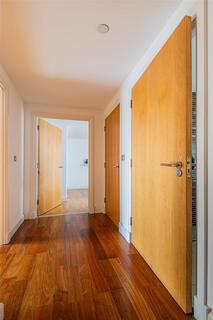 404, David Morgan Apartments Barry Lane, Cardiff, CF10 1FR
