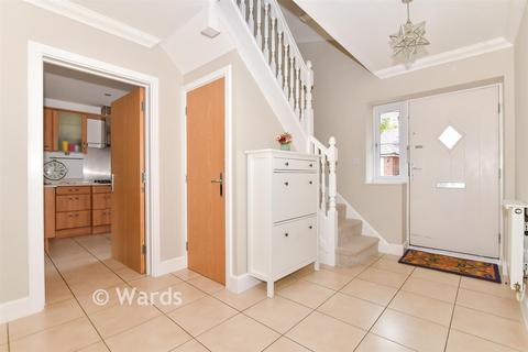 5 bedroom detached house for sale, Quindell Place, Kings Hill, West Malling, Kent