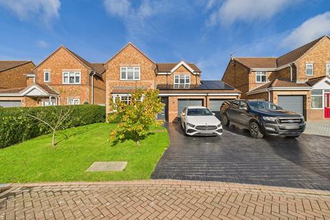 4 bedroom detached house for sale, Winterdale, Driffield, YO25