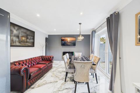 4 bedroom detached house for sale, Winterdale, Driffield, YO25