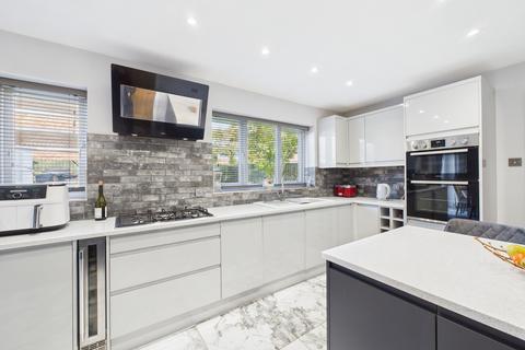 4 bedroom detached house for sale, Winterdale, Driffield, YO25