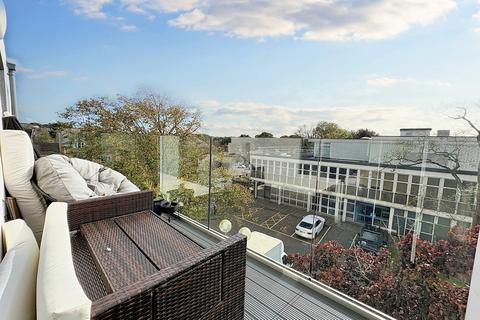 2 bedroom flat for sale, Poole Park