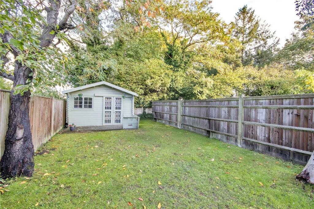 Garden & Summerhouse