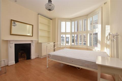 5 bedroom terraced house for sale, Tideswell Road, Eastbourne