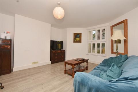 5 bedroom terraced house for sale, Tideswell Road, Eastbourne