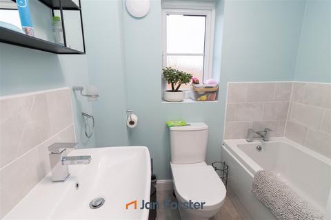 undefined, Wollaston Way, Hebburn