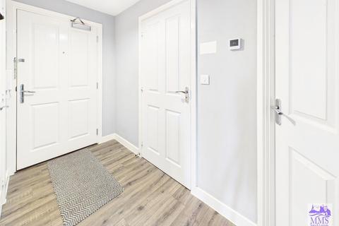 2 bedroom flat for sale, Heath Wood Drive, Maidstone