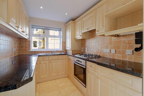 2 bedroom house to rent, Prestbury Manor GL52 3NQ