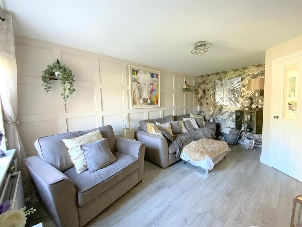 Resized IMG 5680..jpg