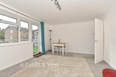 undefined, Neptune Court, Horsham RH12