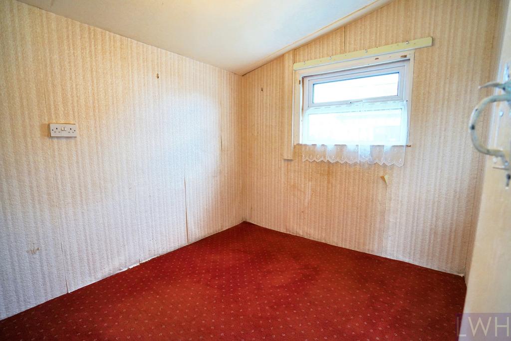 Rear Bedroom