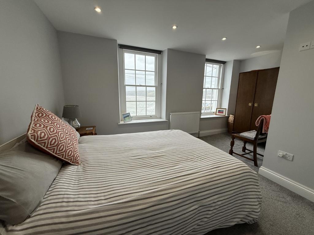 Front Double Bedroom 2