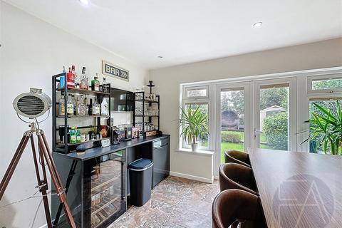 undefined, Paradise Lane, Liverpool L37