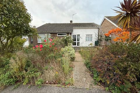 2 bedroom bungalow for sale, Gatefield Close, Walton on the Naze, CO14