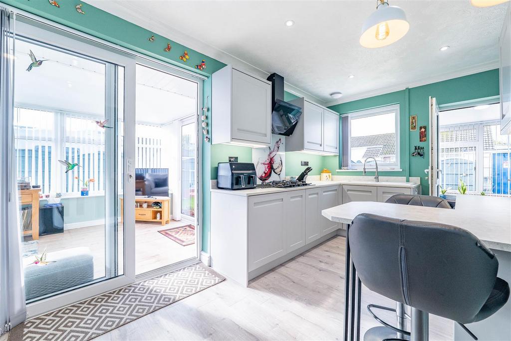 Kitchen/Breakfast Room