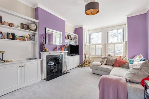 undefined, Second Avenue, London, SW14