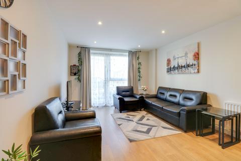 2 bedroom ground floor flat to rent, Meadow House, 1 Kingston Close, Maidenhead SL6