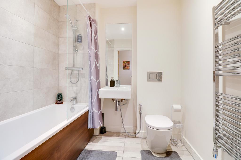 Family bathroom