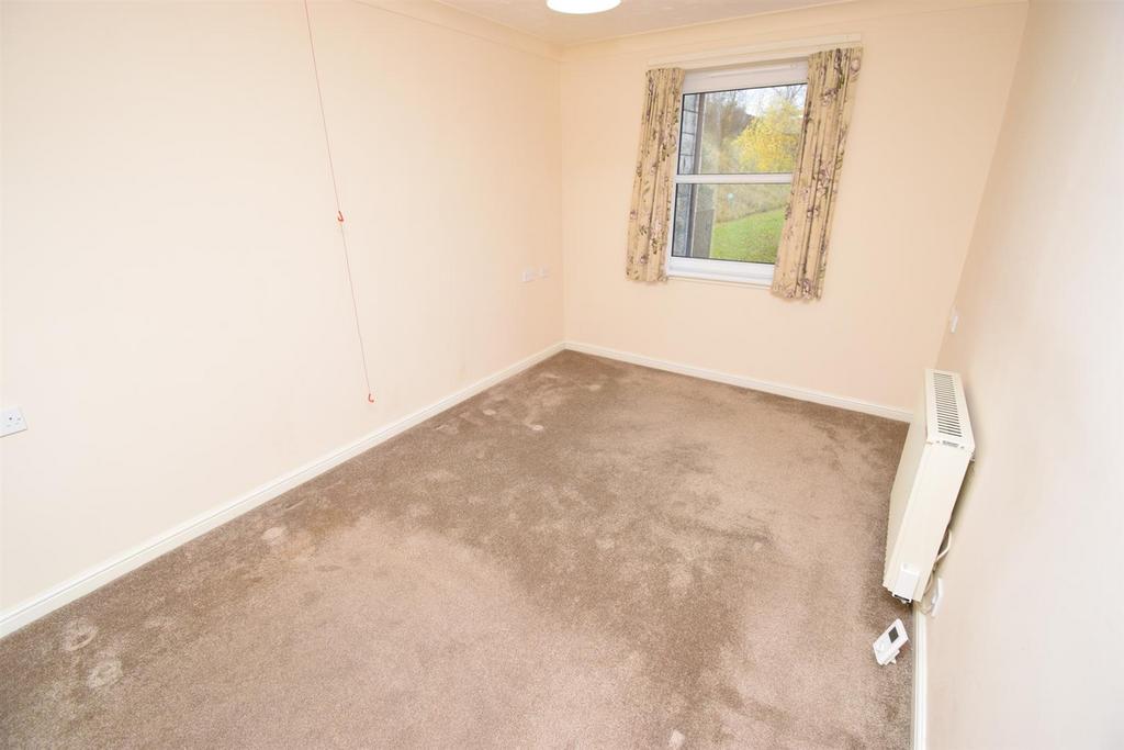 BEDROOM-2.jpg