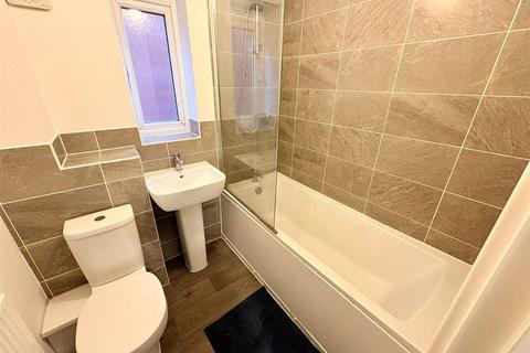 2 bedroom end of terrace house for sale, Caesar Drive, Nuneaton