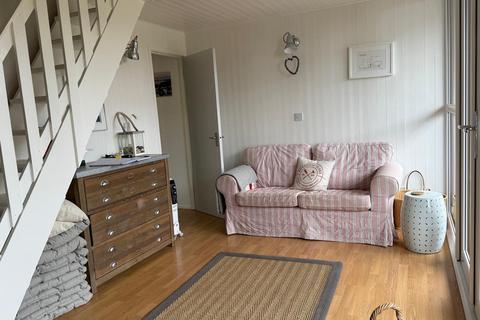 3 bedroom holiday park home for sale, Upper Street, Kingsdown CT14