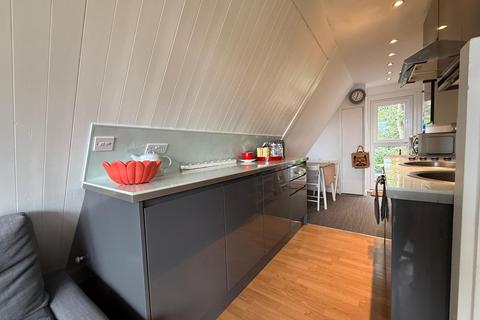 3 bedroom holiday park home for sale, Upper Street, Kingsdown CT14