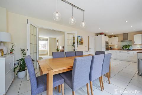 4 bedroom detached house for sale, Knights Meadow, North Baddesley, Hampshire