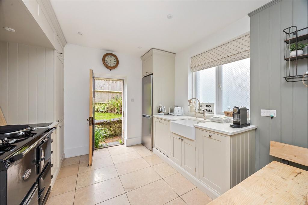 Kitchen/Breakfast