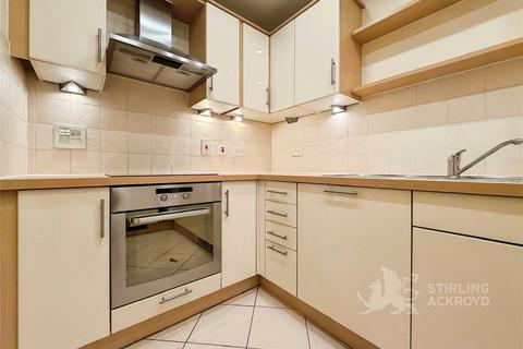 2 bedroom apartment to rent, Station Approach, Surrey GU22