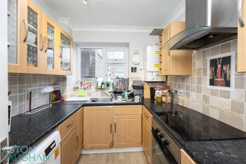 3 bedroom apartment to rent, Wellington Road, Brighton BN2