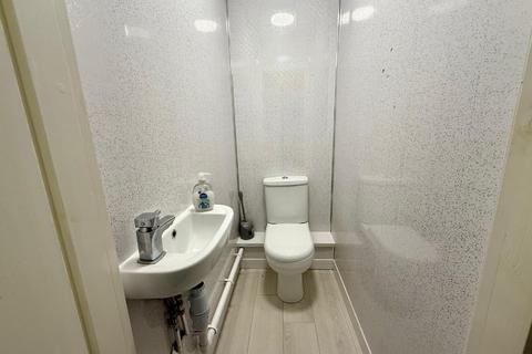 1 bedroom terraced house to rent, Guildford Street, Stoke-On-Trent ST4