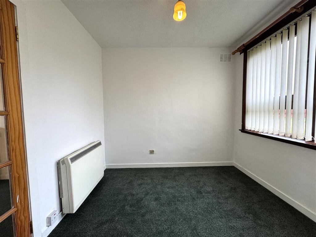 Dining room .jpg