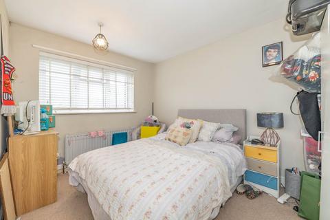 undefined, Leaveland Close, Ashford, Kent, TN23