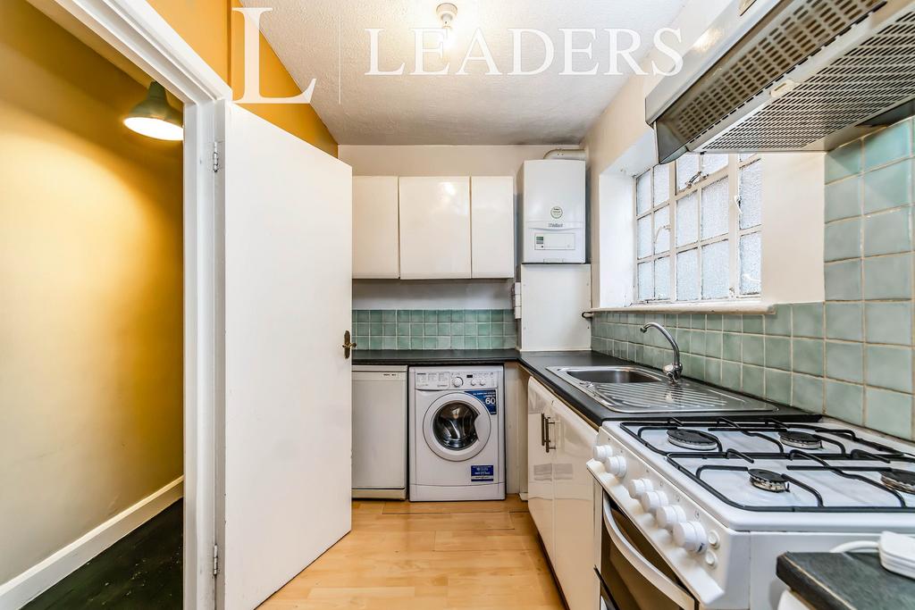 Apartment in London - View 3