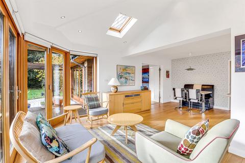 5 bedroom detached house for sale, Pendene Road, Stoneygate, Leicester