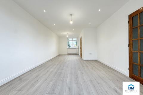 3 bedroom semi-detached house for sale, Kirminton Gardens, Leicester LE5
