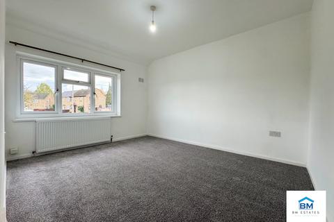 3 bedroom semi-detached house for sale, Kirminton Gardens, Leicester LE5