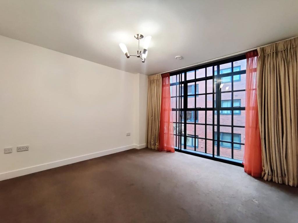 Apartment in Birmingham - More