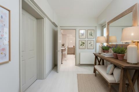 2 bedroom flat for sale, Trinity Crescent, London, SW17