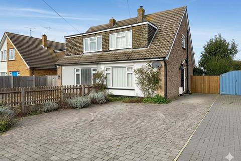 2 bedroom semi-detached house for sale, Coombe Road, Southminster