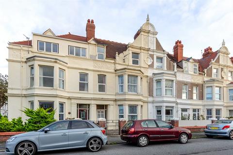 6 bedroom terraced house for sale, Clarence Road, Llandudno, Conwy, LL30