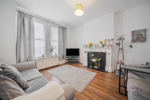 3 bedroom terraced house for sale, Verdant Lane, London SE6