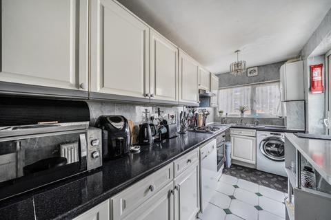 3 bedroom terraced house for sale, Barth Road, Plumstead
